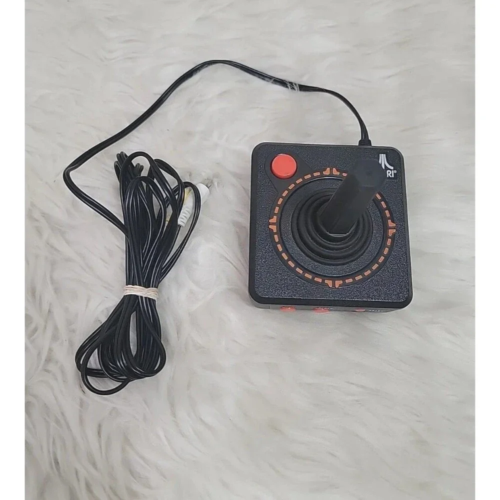 Atari 2600 Joystick 10-in-1 Plug N Play TV Video Game 09560 Tested & Works